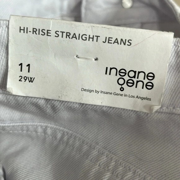 Insane Gene Hi-Rise Straight Distressed Jeans in White - NEW - Size 29 - Picture 8 of 10